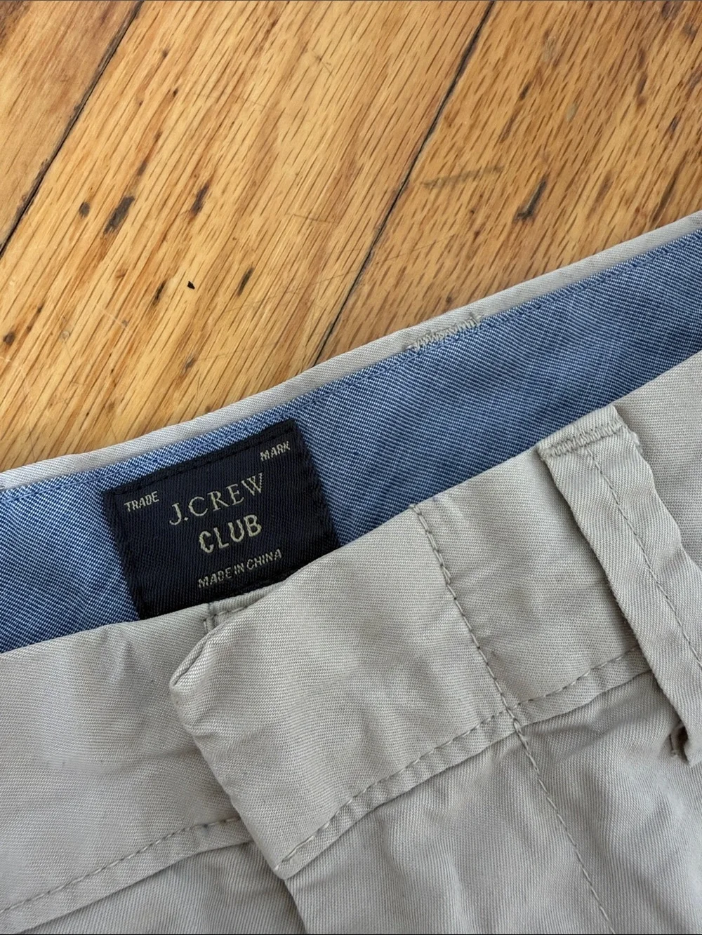 J. Crew Men's Flat-Front Khaki Shorts - Light Beige